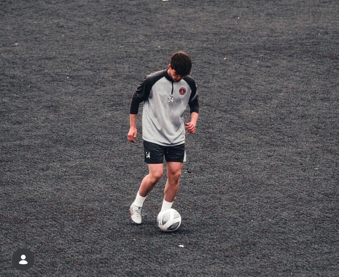 I S T A N B U L F U T B O L C U K A A N K U N D A K C I S I L A H L 1221996 363351